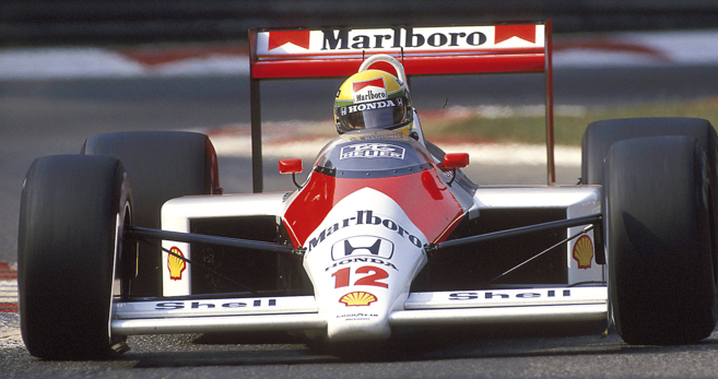 Ayrton Senna conduce el McLaren-Honda en el Gran Premio de Alemania de...