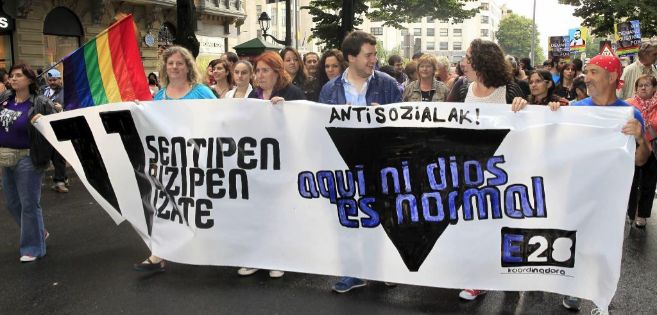 Manifestacin en Bilbao por el Da Internacional del orgullo gay