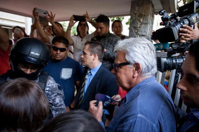 Felipe Gonzlez a su llegada a Caracas a principios de junio.
