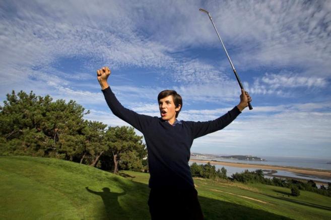Fotograma del largometraje cinematogrfico en honor al golfista...