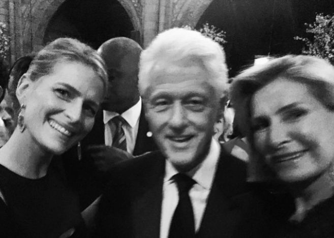 Tatiana de Grecia junto a Bill Clinton y su madre, el pasado fin de...