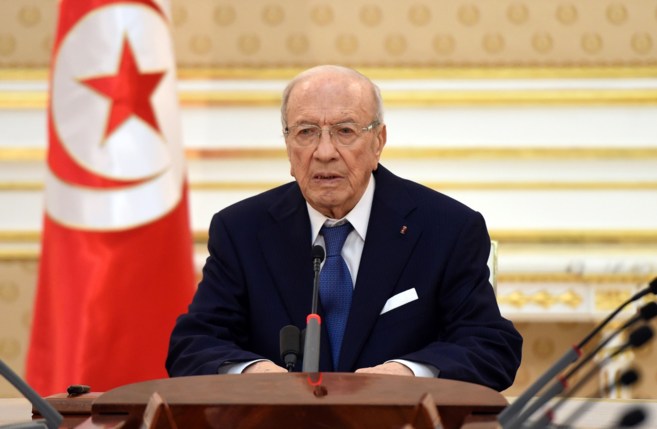 El presidente Essebsi ofrece un discurso en la reunin del Consejo...