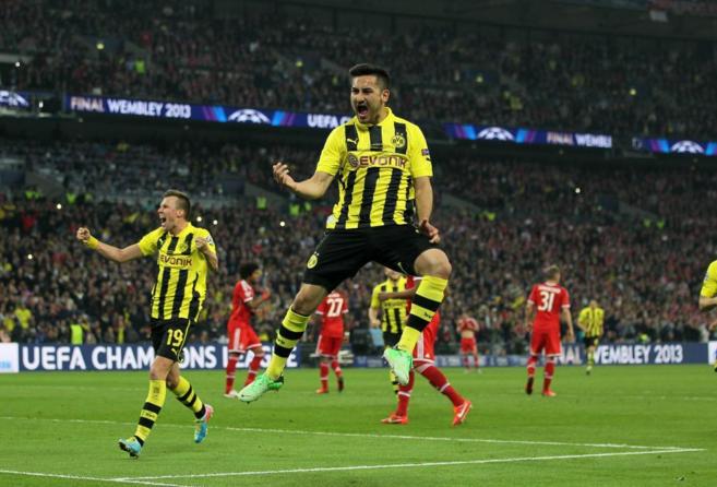 Gndogan celebra un gol con el Borussia Dortmund
