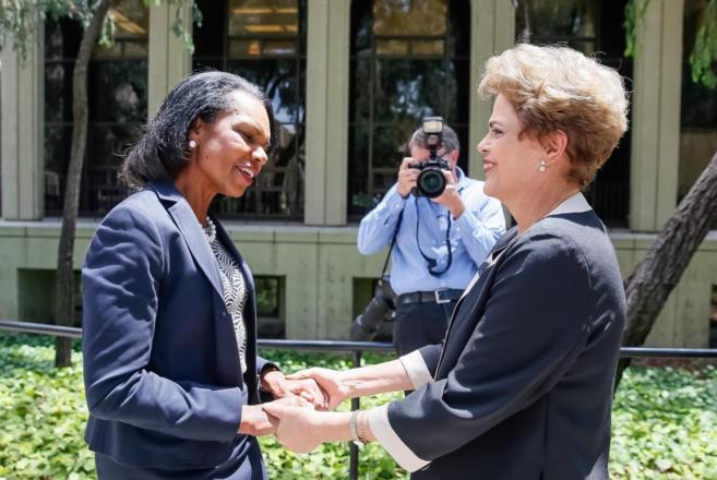 Condoleezza Rice saluda a Dilma Rousseff este mircoles en San...
