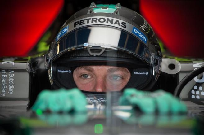 Rosberg, durante los libres en Silverstone.