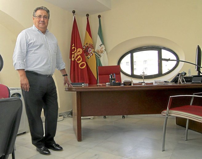 Juan Ignacio Zoido, en su nuevo despacho como líder de la oposición.