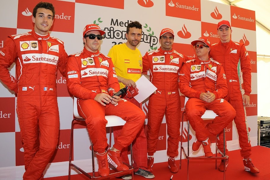 Jules Bianchi, Fernando Alonso, Marc Gene, Kimi Raikkonen y  Rafaele...