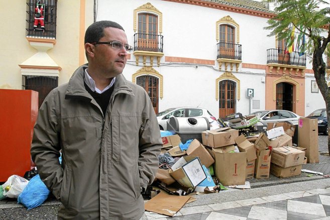 Jernimo Guerrero, ante la Casa Consistorial, durante la huelga de...