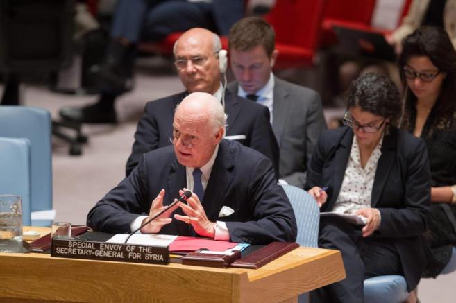 El mediador de la ONU en el conflicto de Siria, Staffan de Mistura,...