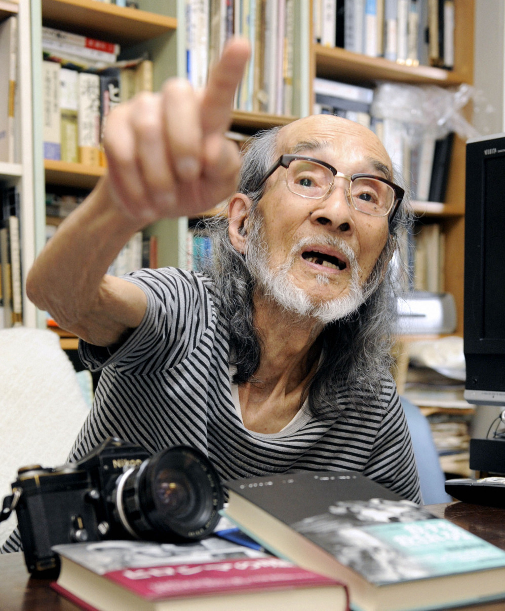 Kikujiro Fukushima con 90 aos en el despacho de su casa de...