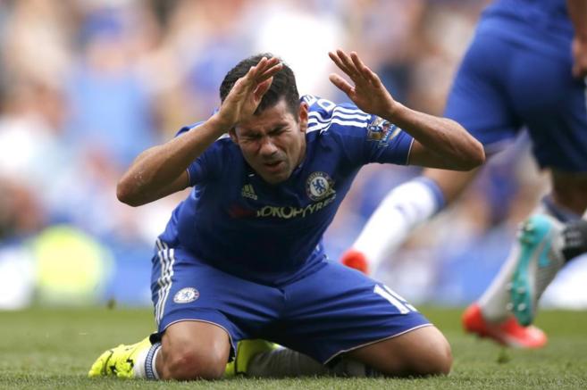Diego Costa se lamenta en el Chelsea - Swansea