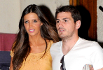 Iker Casillas y Sara Carbonero comienzan con ilusin su nueva vida en...
