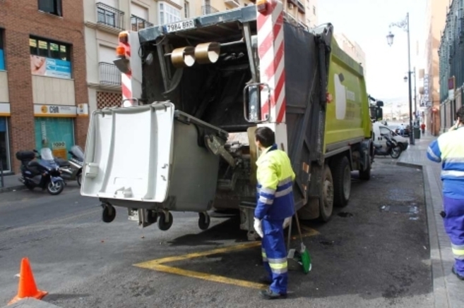 La recogida de basuras actual se realiza con contenedores.