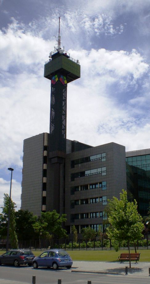 Edificio sede de Telemadrid en la Ciudad de la Imagen.