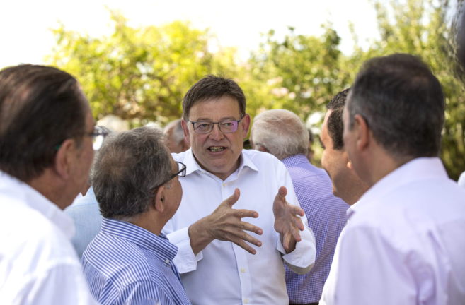Ximo Puig, en una reunin reciente con empresarios.