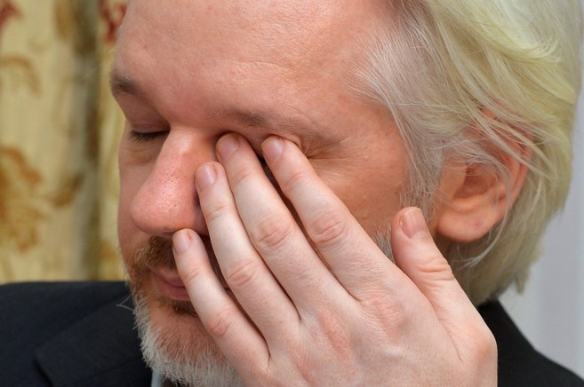 Julian Assange durante una rueda de prensa en la Embajada de Ecuador...