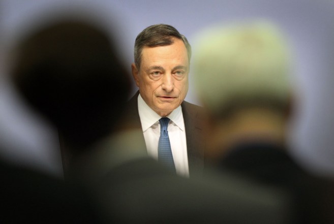 El presidente del Banco Central Europeo, Mario Draghi, en una rueda de...