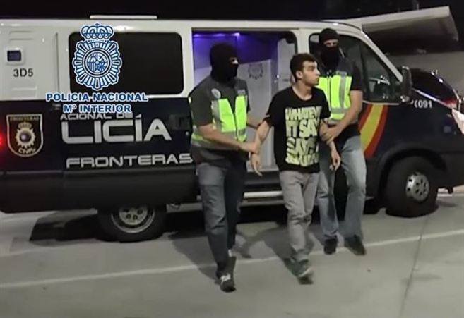 Imágenes de la llegada del presunto yihadista a España.