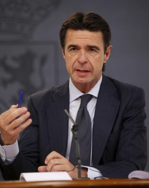 El ministro de Industria, Jose Manuel Soria