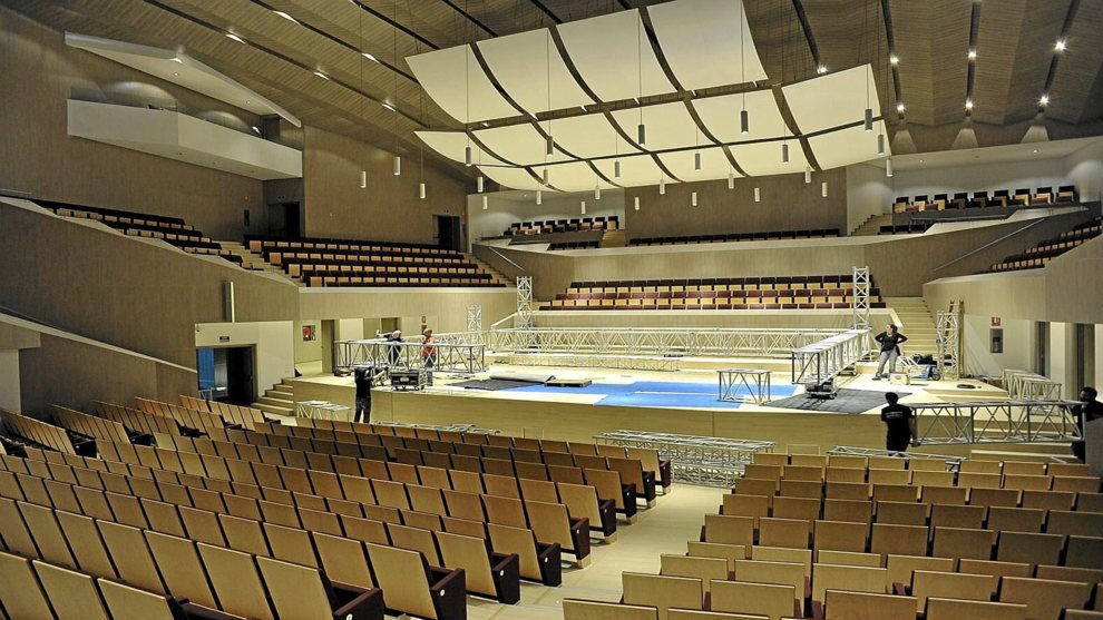 Torrevieja urge al Consell que ceda el auditorio tras el cierre de dos ...