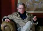 El ex presidente colombiano lvaro Uribe en su casa en Rionegro,...