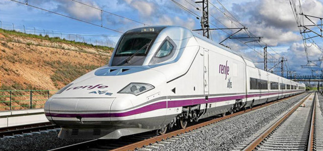 El &apos;wifi&apos; podra llegar a los trenes AVE de Renfe a finales de ao