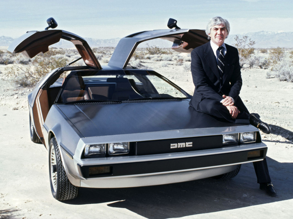 El DeLorean de Marty McFly en Regreso al futuro