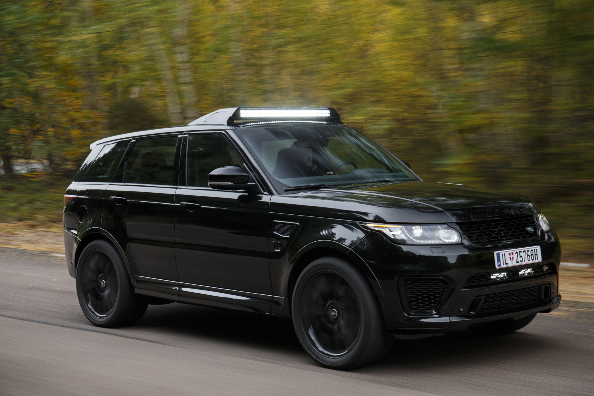 Land rover f8
