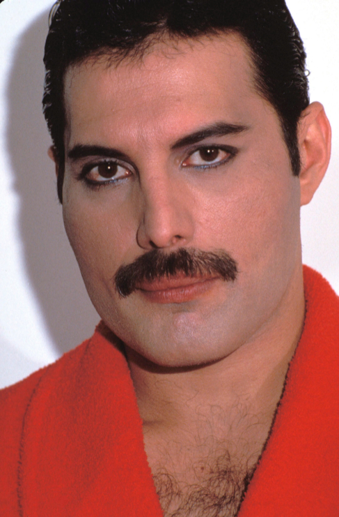 <strong>Freddie Mercury:</strong> En 1991 hubo otro caso muy conocido,...