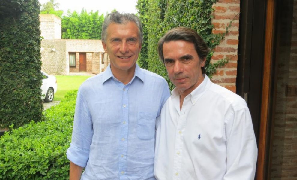 Mauricio Macri (izq.) y Jos Mara Aznar, este lunes en Buenos...