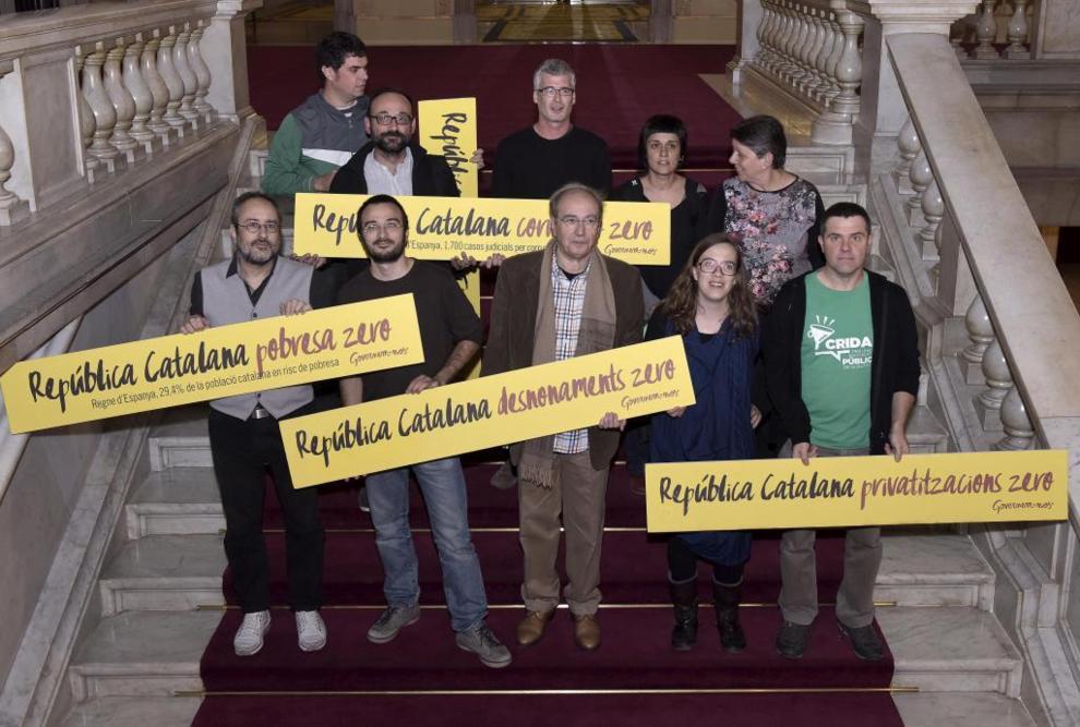 Los diputados de la CUP en el Parlament de Catalua.