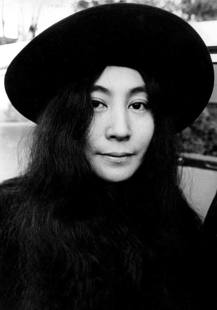 Yoko Ono naci el 18 de febrero de 1933 en Tokio, Japn.