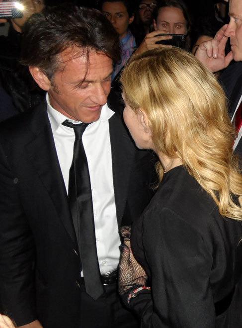 Madonna y Sean Penn. Cuando Charlize Theron mand a paseo a Sean Penn...