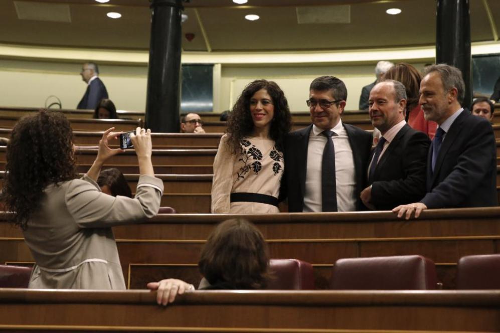 El diputado del PSOE Patxi Lpez (2i), propuesto a la presidencia del...