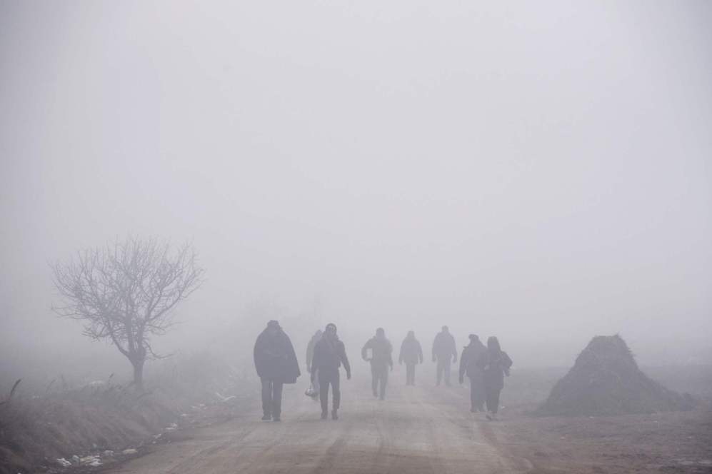 La niebla dificulta las rutas que deben seguir los refugiados hasta...