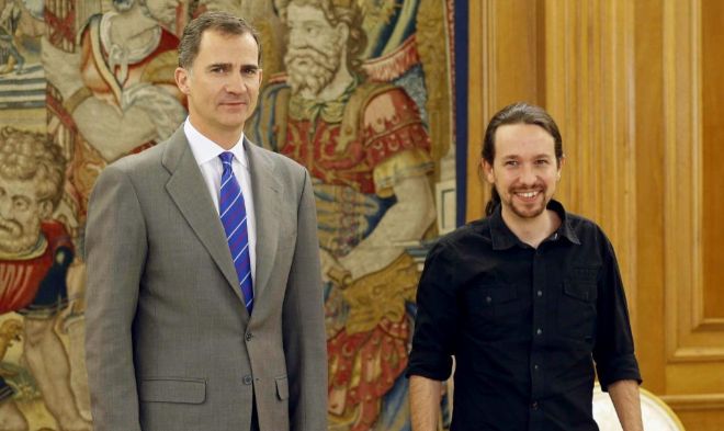 El Rey Felipe VI y Pablo Iglesias, este lunes en La Zarzuela.