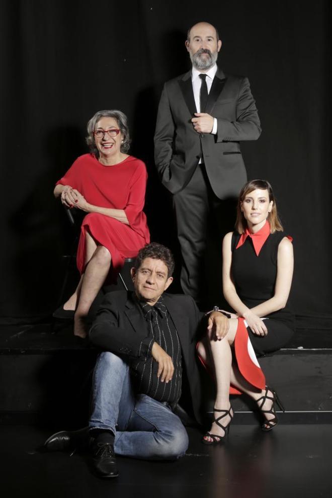 Luisa Gavasa, Javier Cmara, Pedro Casablanc y Natalia de Molina.
