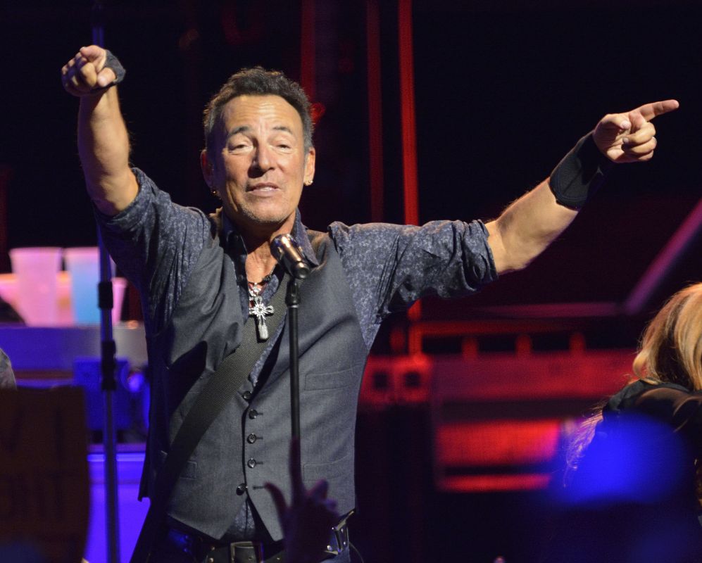 El cantante Bruce Springsteen est escribiendo su autobiografa. El...