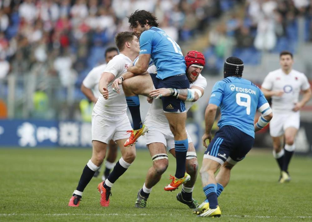 La seleccin de rugby de Inglaterra arroll este domingo a Italia en Roma por 40-9 para mantenerse como lder del Seis Naciones despus de dos jornadas.