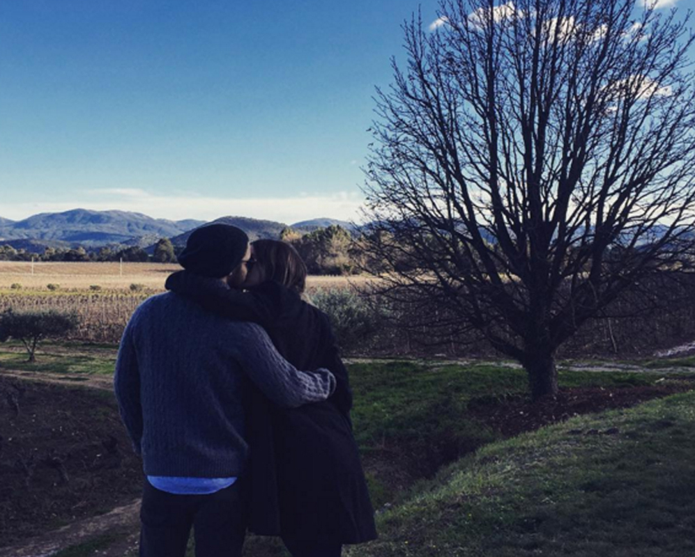 Ana de Armas ha subido esta foto a su cuenta de Instagram con motivo...
