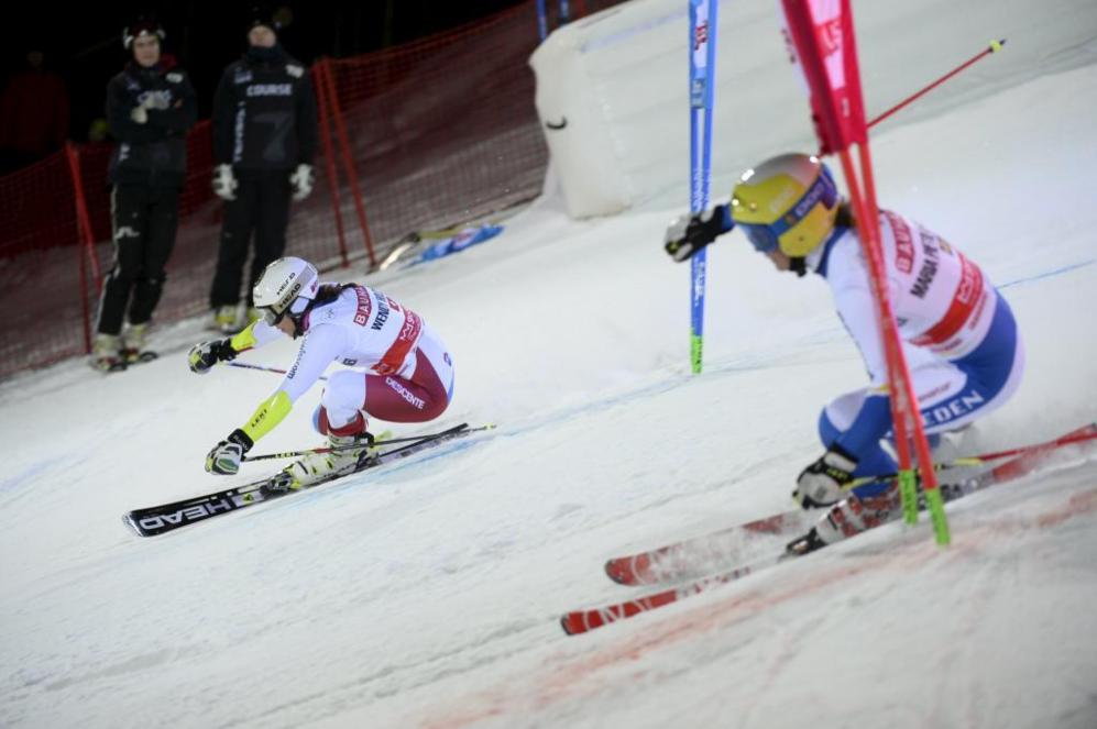 Hansdotter lleg a la final tras ganar a la esquiadora de Liechtenstein Tina Weirather, la austraca Carmen Thalmann y la noruega Nina Lseth. Tercera acab Pietil-Holmner al batir a Nina Lseth en la final de consolacin.
