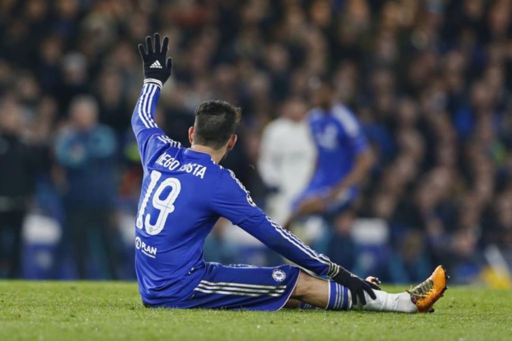 Diego Costa, el jugador ms incisivo del Chelsea, tuvo que abandonar...