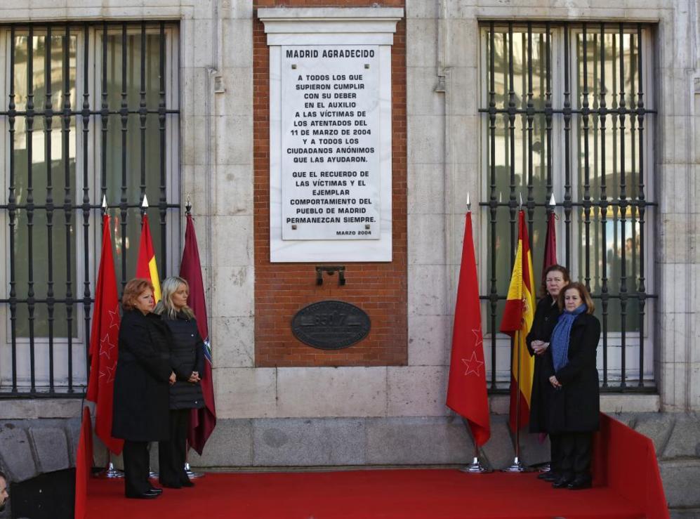 Homenaje a las victimas del 11 M en la Puerta del Sol.