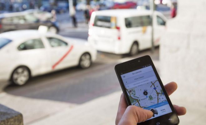 Primer dia de funcionamiento de Uber en Madrid