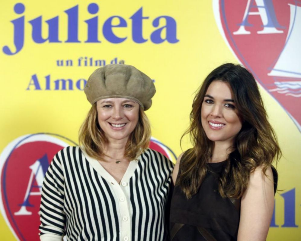 Emma Surez y Adriana Ugarte. La promocin de 'Julieta', la ltima...