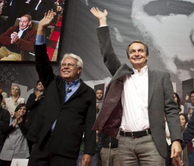 Los ex presidentes Felipe Gonzlez y Jos Luis Rodrguez Zapatero,...