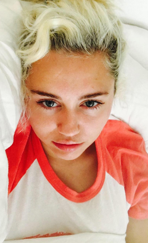 Miley Cyrus ha subido esta foto a su cuenta de Instagram para mostrar...