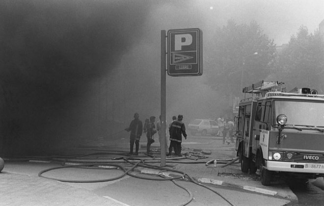 Imagen de archivo del atentado de ETA en el Hipercor de Barcelona, en...