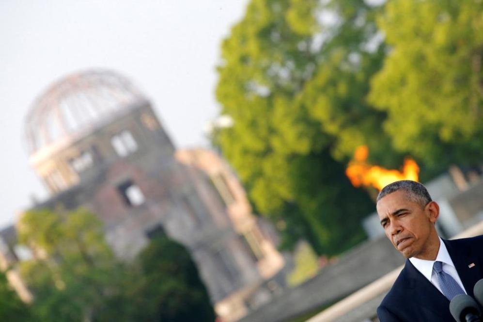 El presidente Obama durante su discurso en el Monumento de la Paz de...