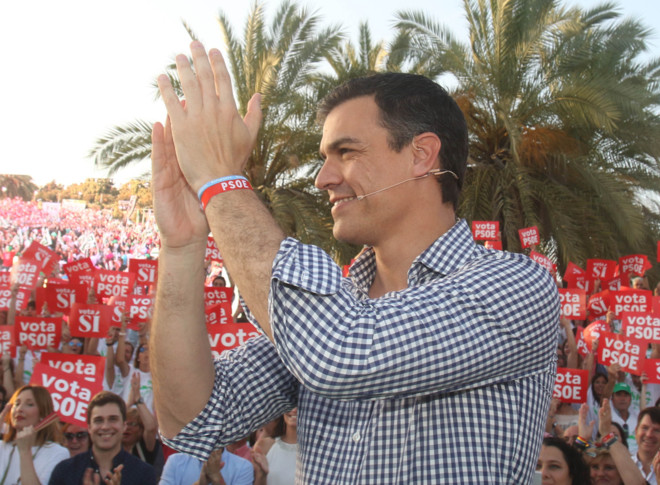 Pedro Snchez durante el acto de campaa del PSOE en Sevilla.